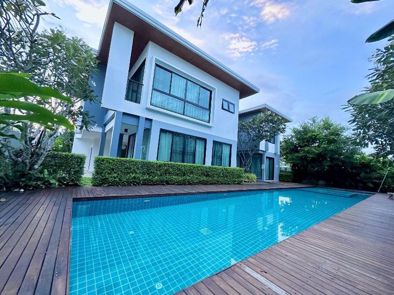 Chic Villa 6