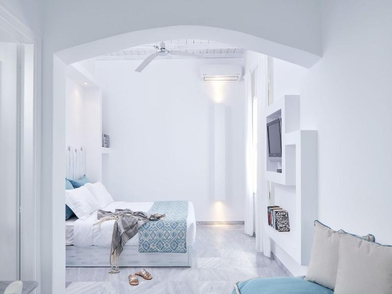 Mykonos Town Suites