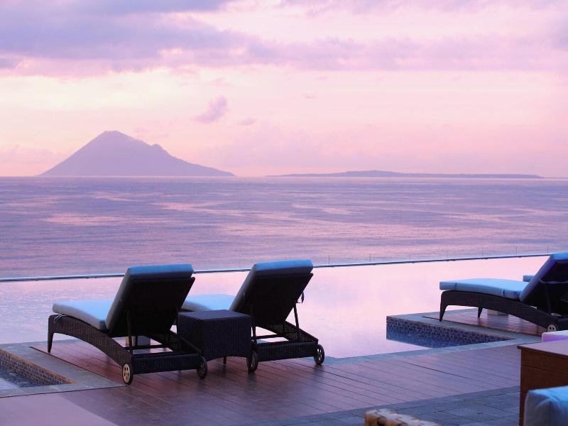 Four Points by Sheraton Manado
