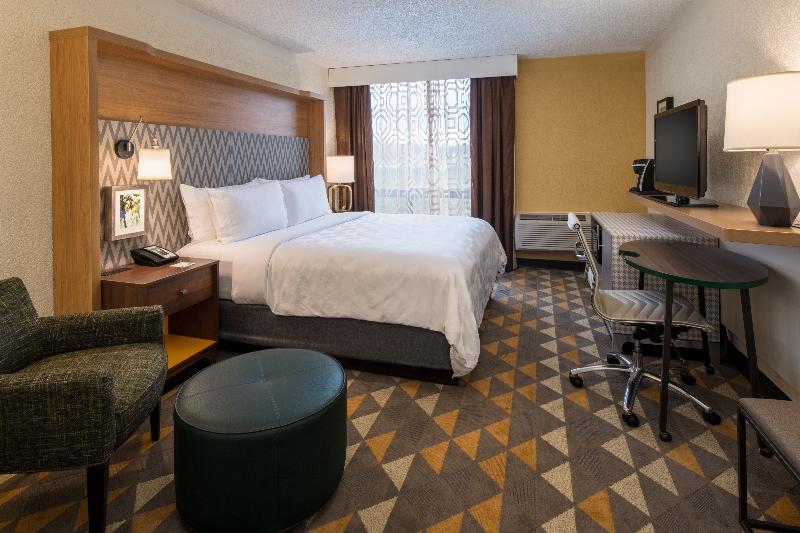 Holiday Inn Portland- I-5 S (Wilsonville) photo 13