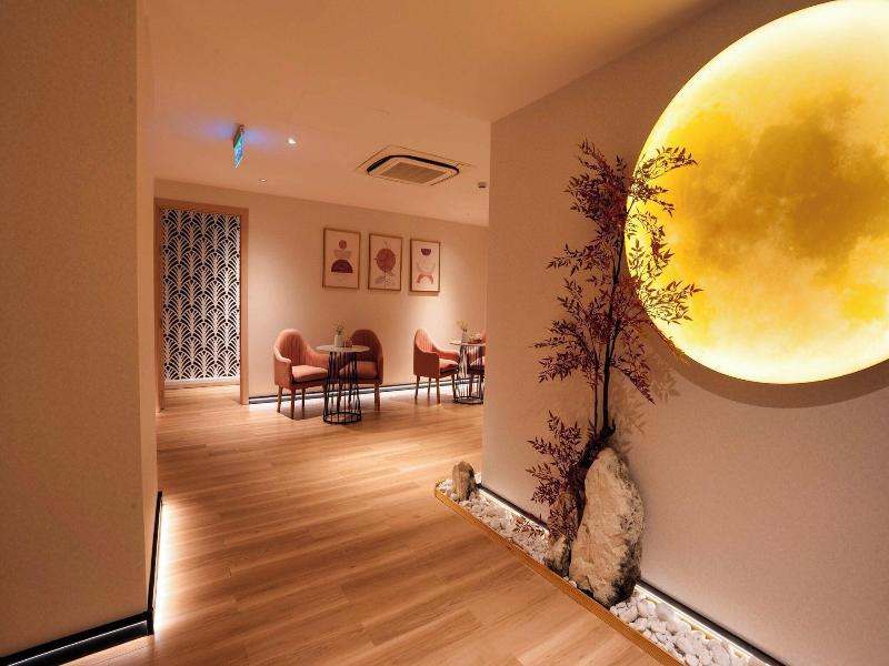 Malibu Hotel Vung Tau image