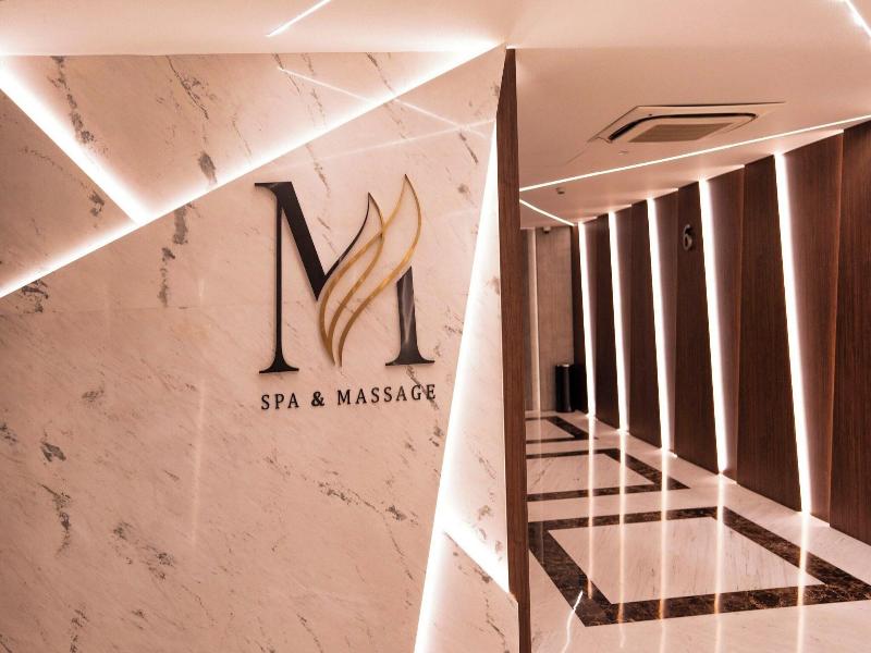Malibu Hotel Vung Tau image