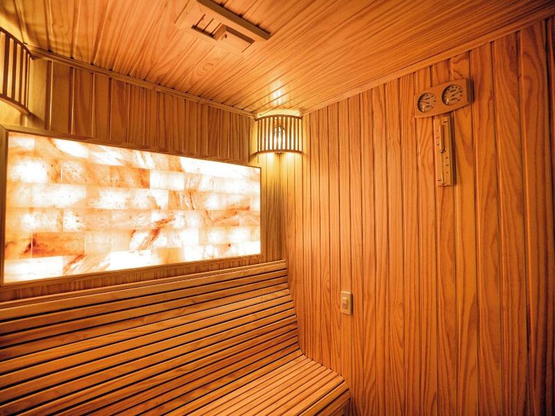 Malibu Hotel Vung Tau image
