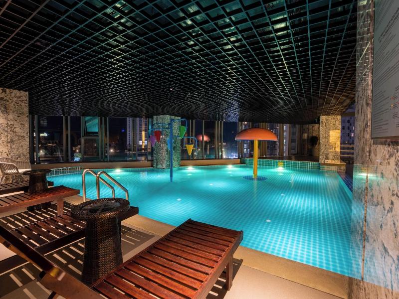 Malibu Hotel Vung Tau image