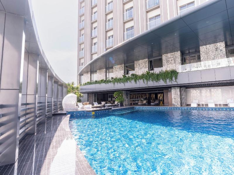 Malibu Hotel Vung Tau image