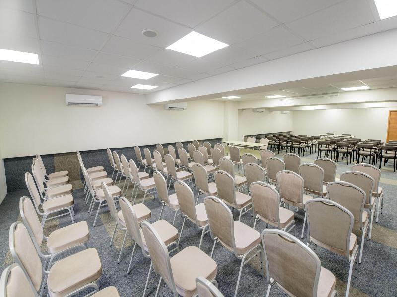 Gran Cavancha Hotel & Apartment image