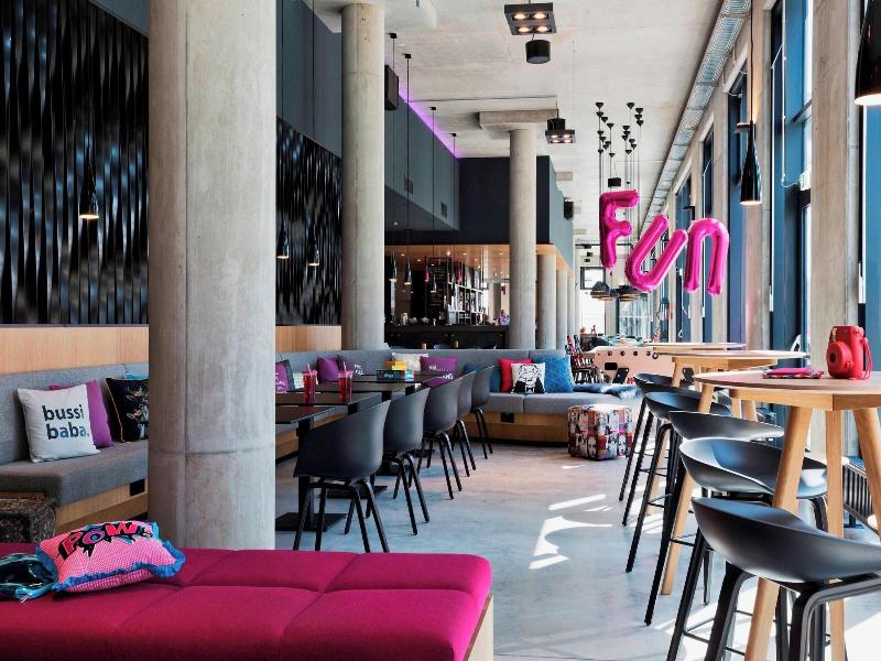 MOXY Vienna Airport image