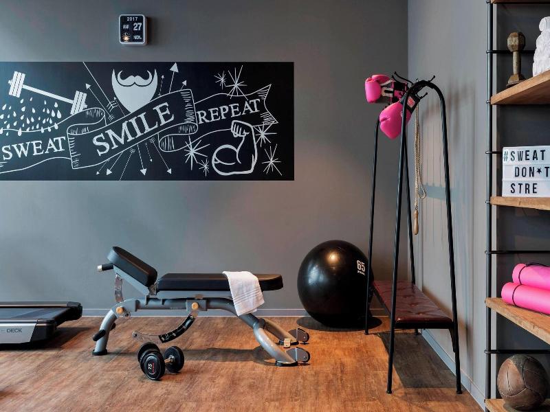 MOXY Vienna Airport image
