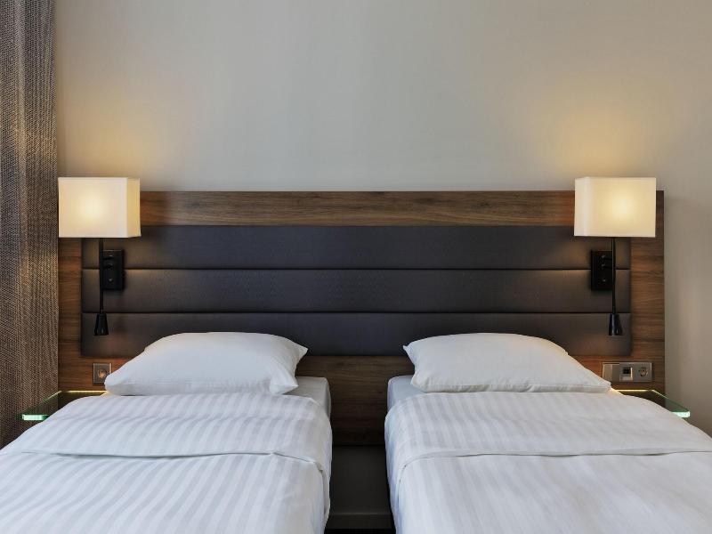 MOXY Vienna Airport image