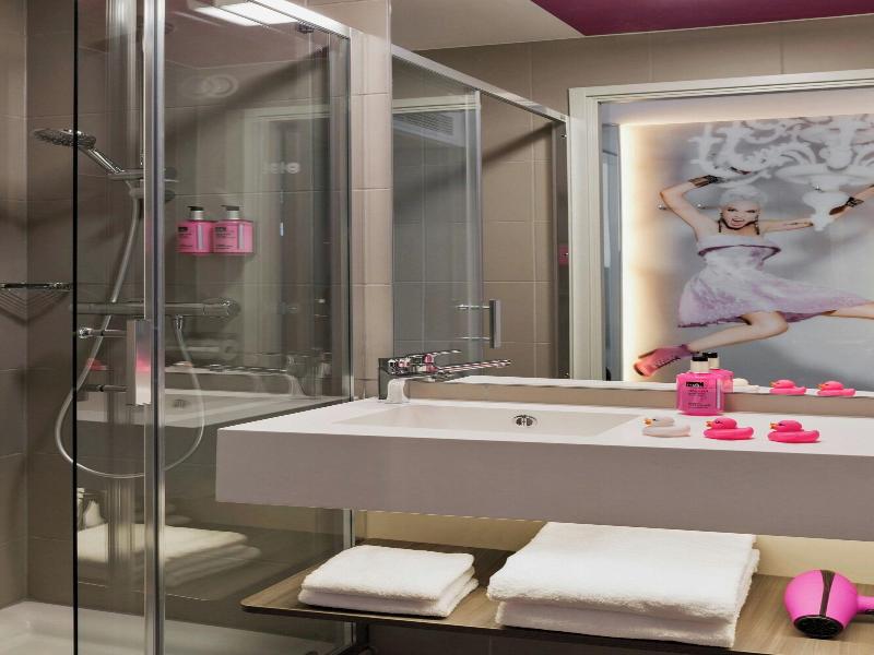 MOXY Vienna Airport image