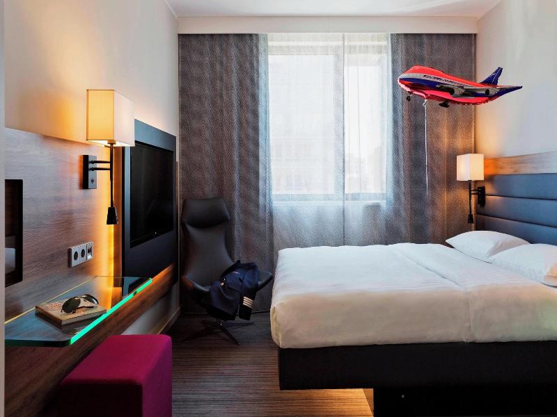MOXY Vienna Airport image
