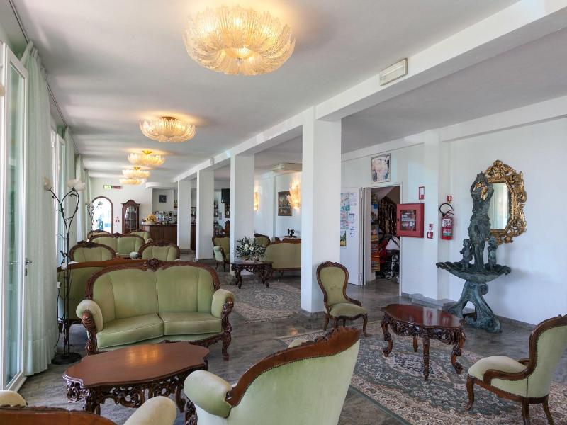 Hotel Dea image