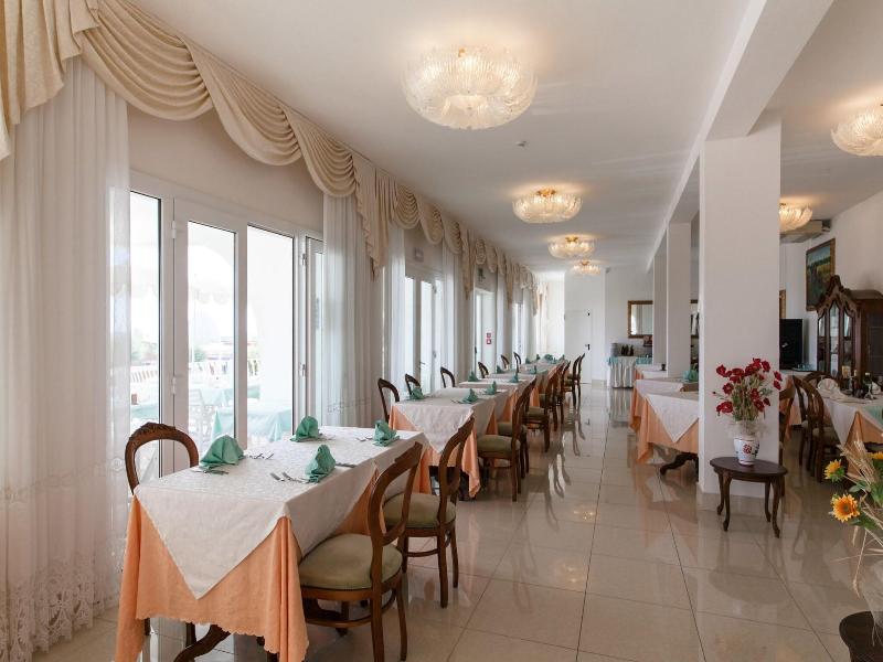 Hotel Dea image