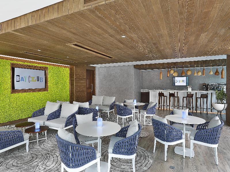 DoubleTree by Hilton - Business Bay downtown image