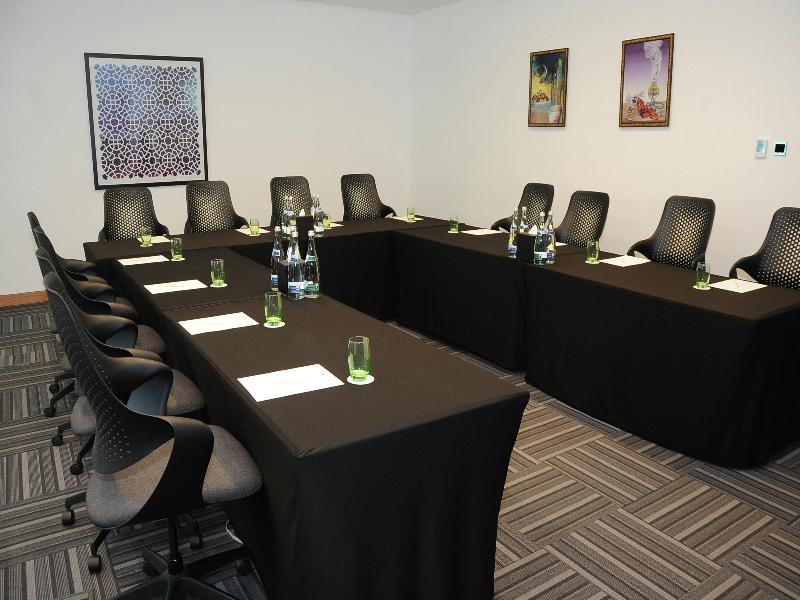 DoubleTree by Hilton - Business Bay downtown image