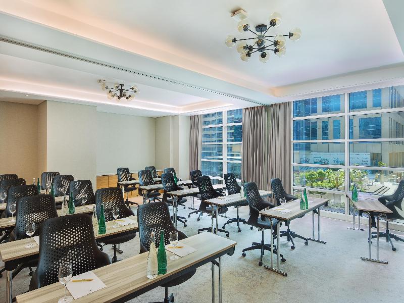 DoubleTree by Hilton - Business Bay downtown image