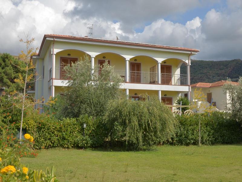 Hotel Larus image