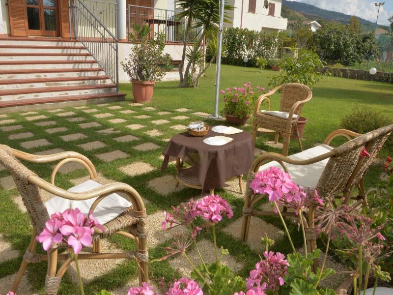 Hotel Larus image