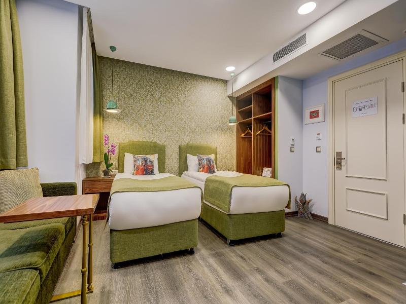 Sometimes Hotel Taksim image