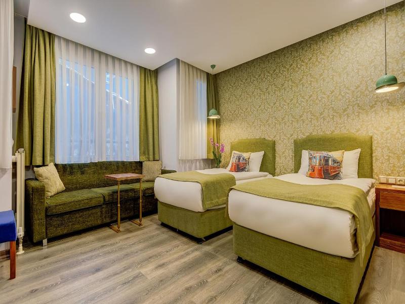 Sometimes Hotel Taksim image