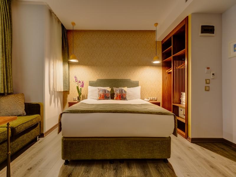 Sometimes Hotel Taksim image