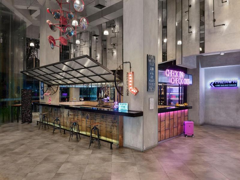 MOXY Bandung