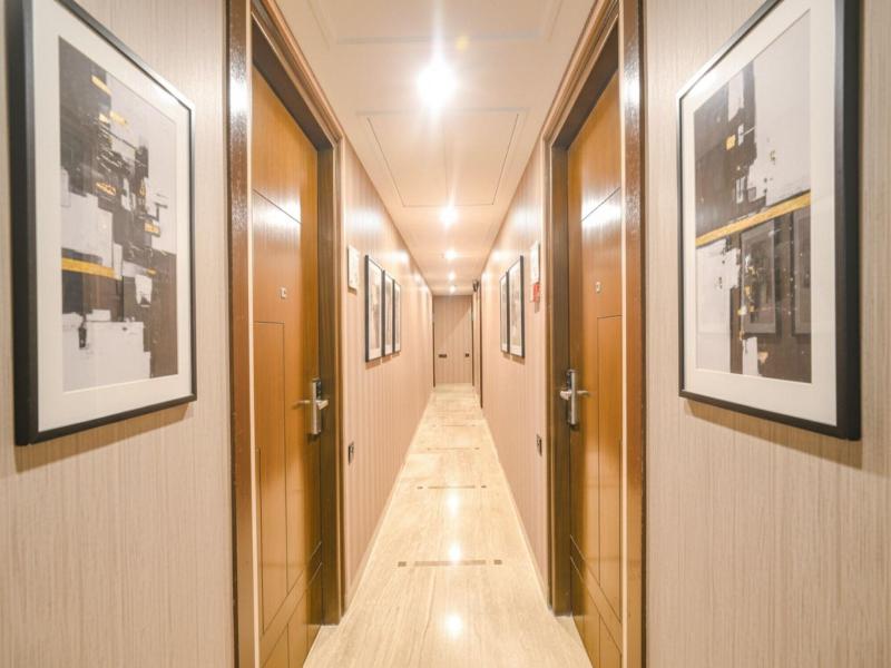 FabHotel Aashraye Nehru Place image