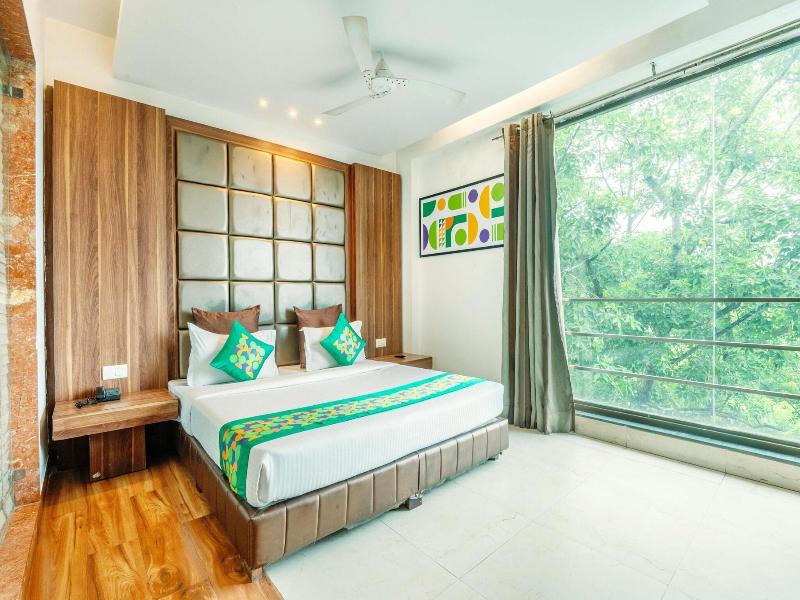 FabHotel Twin Tree Naraina image