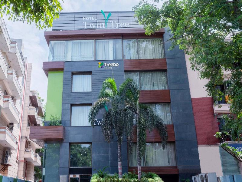 FabHotel Twin Tree Naraina image