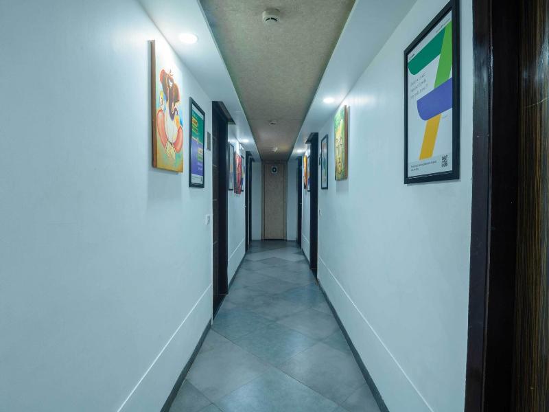 FabHotel Twin Tree Naraina image