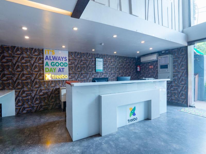 FabHotel Twin Tree Naraina image