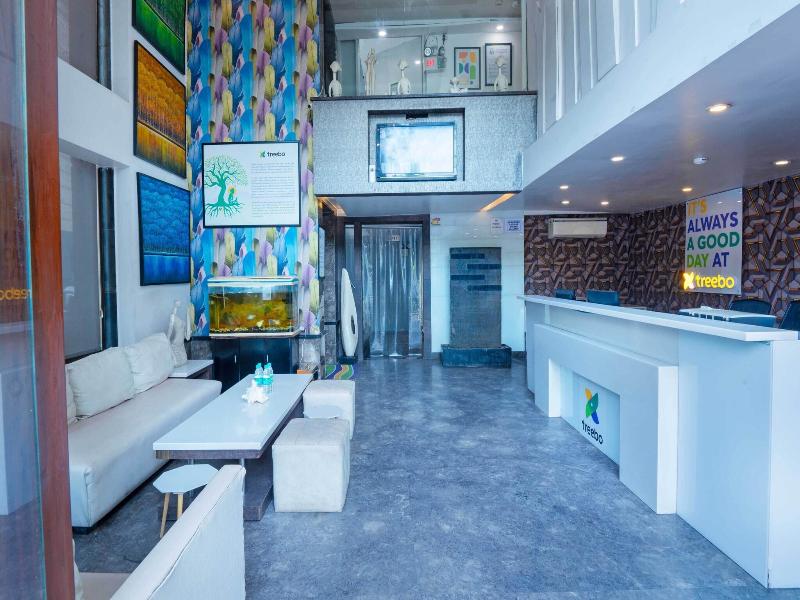 FabHotel Twin Tree Naraina image