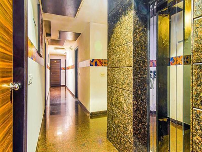 FabHotel Transit Delhi Airport image