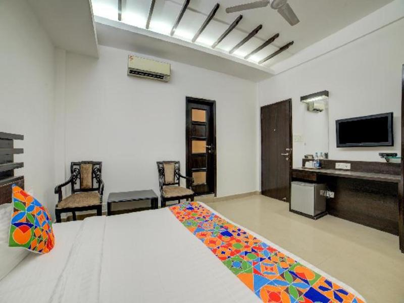  FabHotel Exotica - Hotel in Green Park image