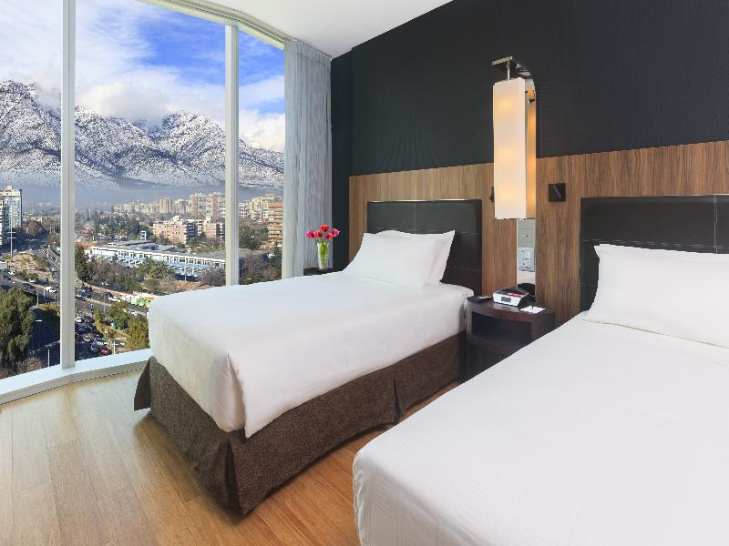 Icon Hotel image