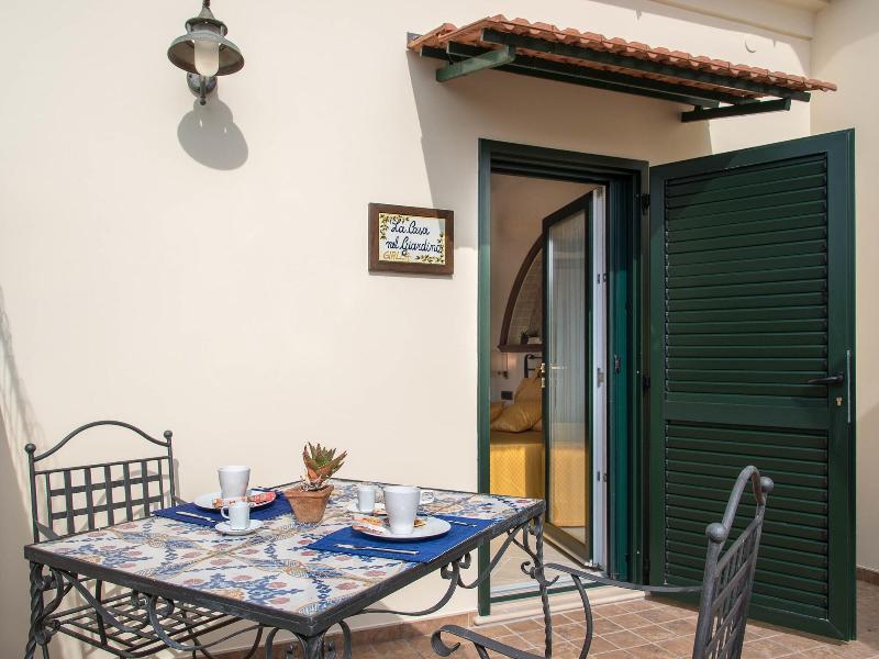 B&B La Casa Nel Giardino image
