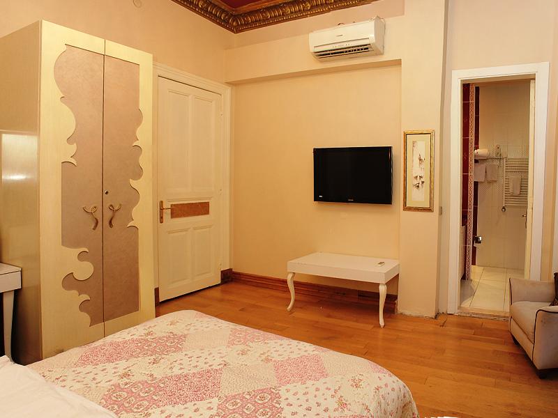 Ragip Pasha Apartments image