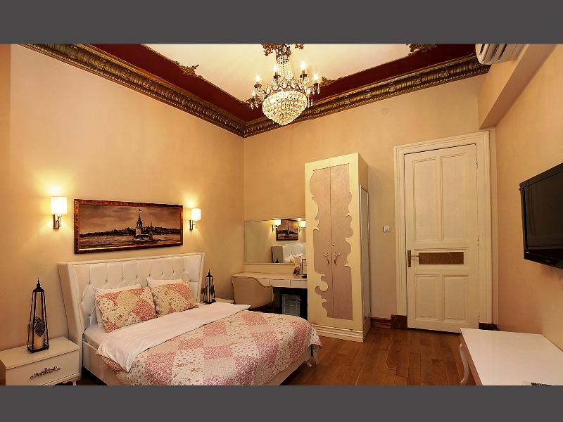 Ragip Pasha Apartments image
