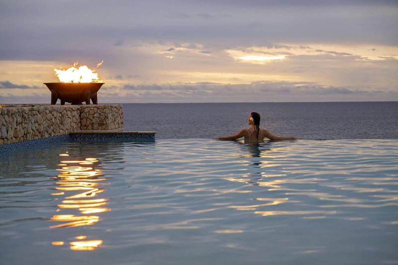 Fiji Marriott Resort Momi Bay image