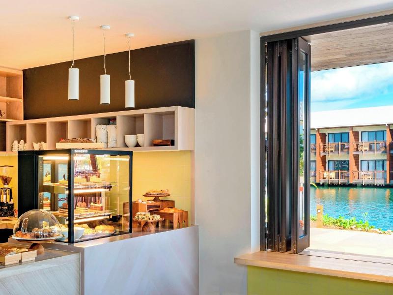 Fiji Marriott Resort Momi Bay image