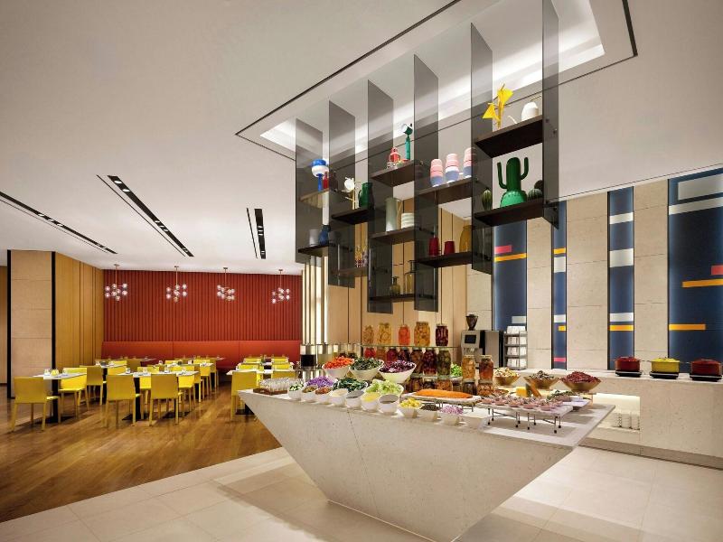 Aloft Seoul Myeongdong image
