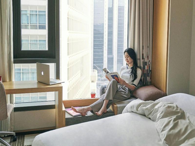 Aloft Seoul Myeongdong image