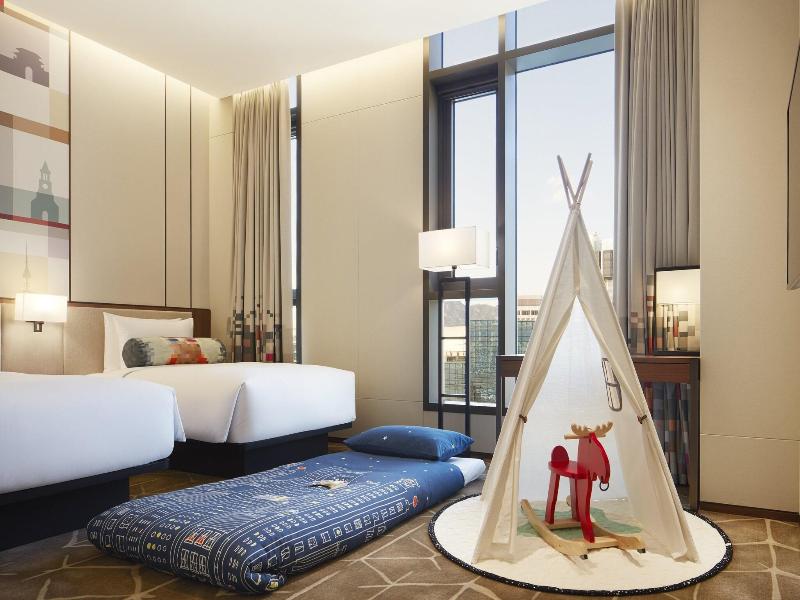 Aloft Seoul Myeongdong image