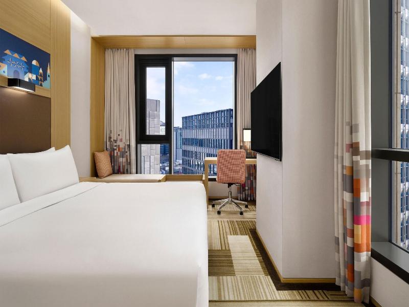 Aloft Seoul Myeongdong image