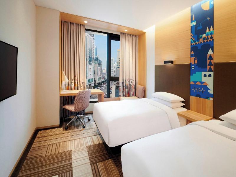Aloft Seoul Myeongdong image