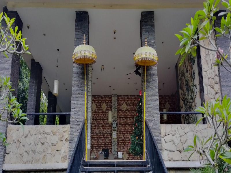 Bali De Anyer image