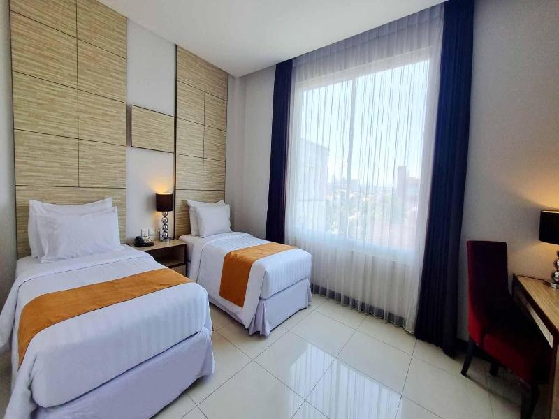Royal Hotel Bogor image