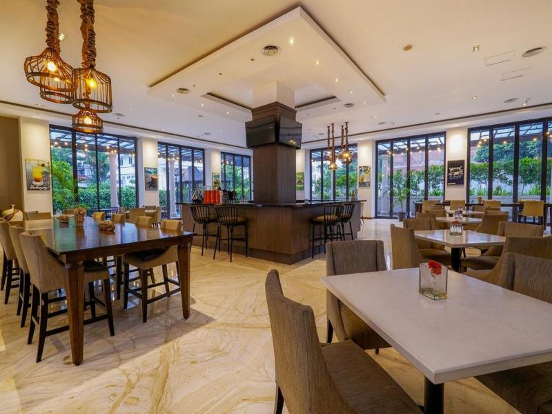 Hotel Royal Padjajaran Bogor image