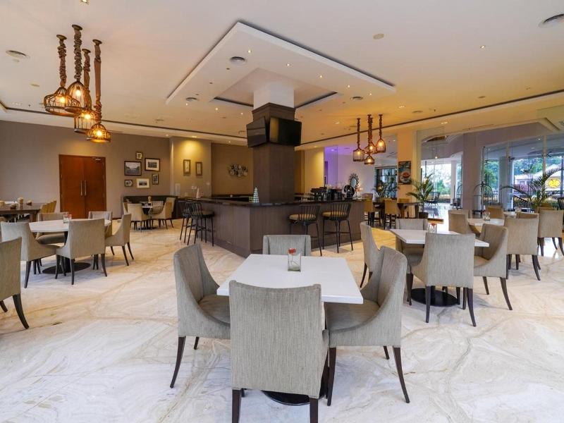 Hotel Royal Padjajaran Bogor image