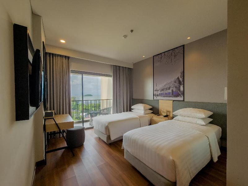 Golden Tulip Essential Belitung image